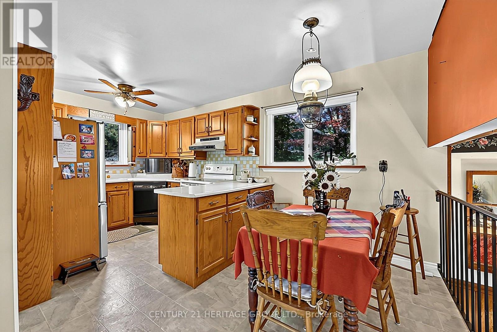 171 LEE AVENUE - 23