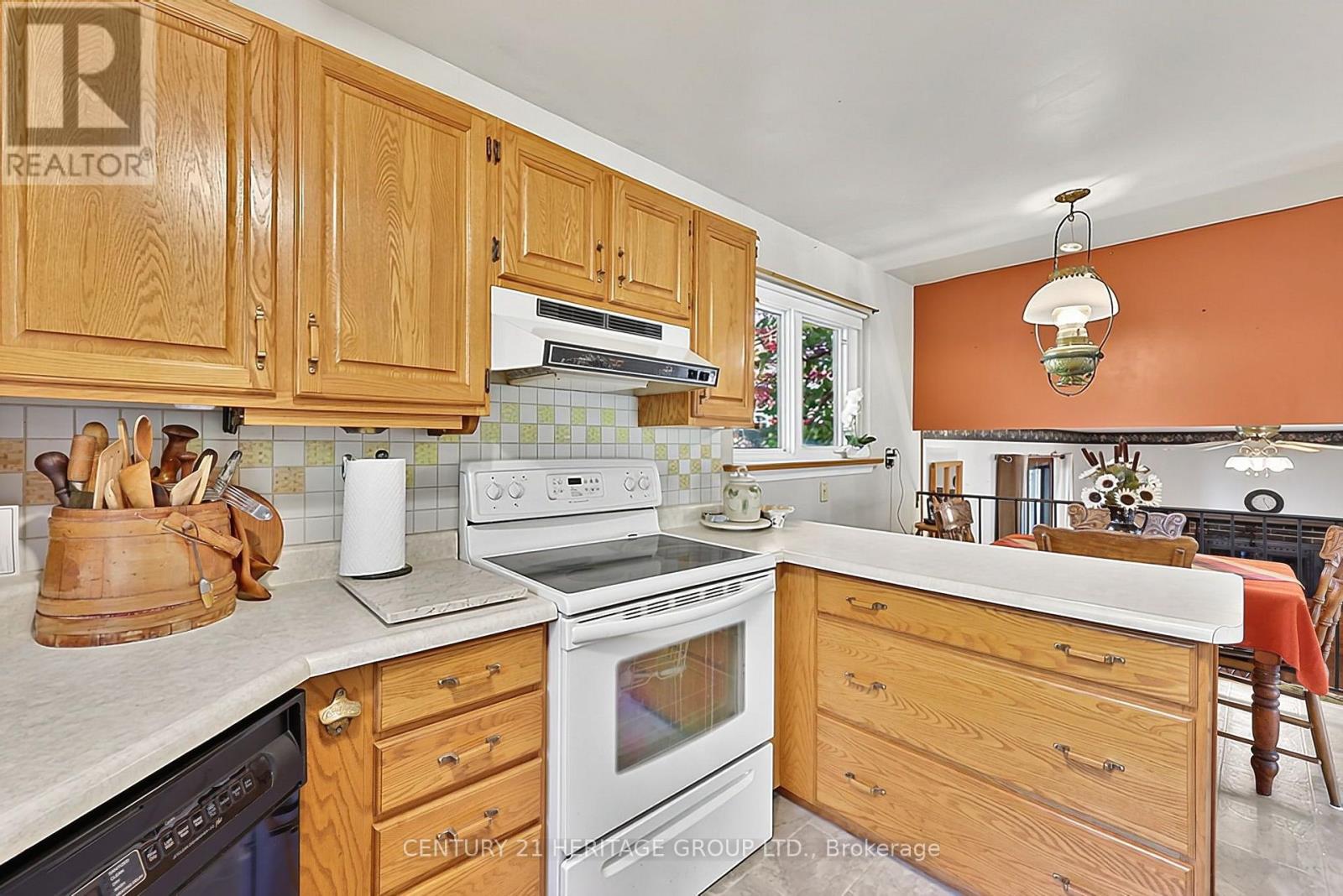 171 LEE AVENUE - 25