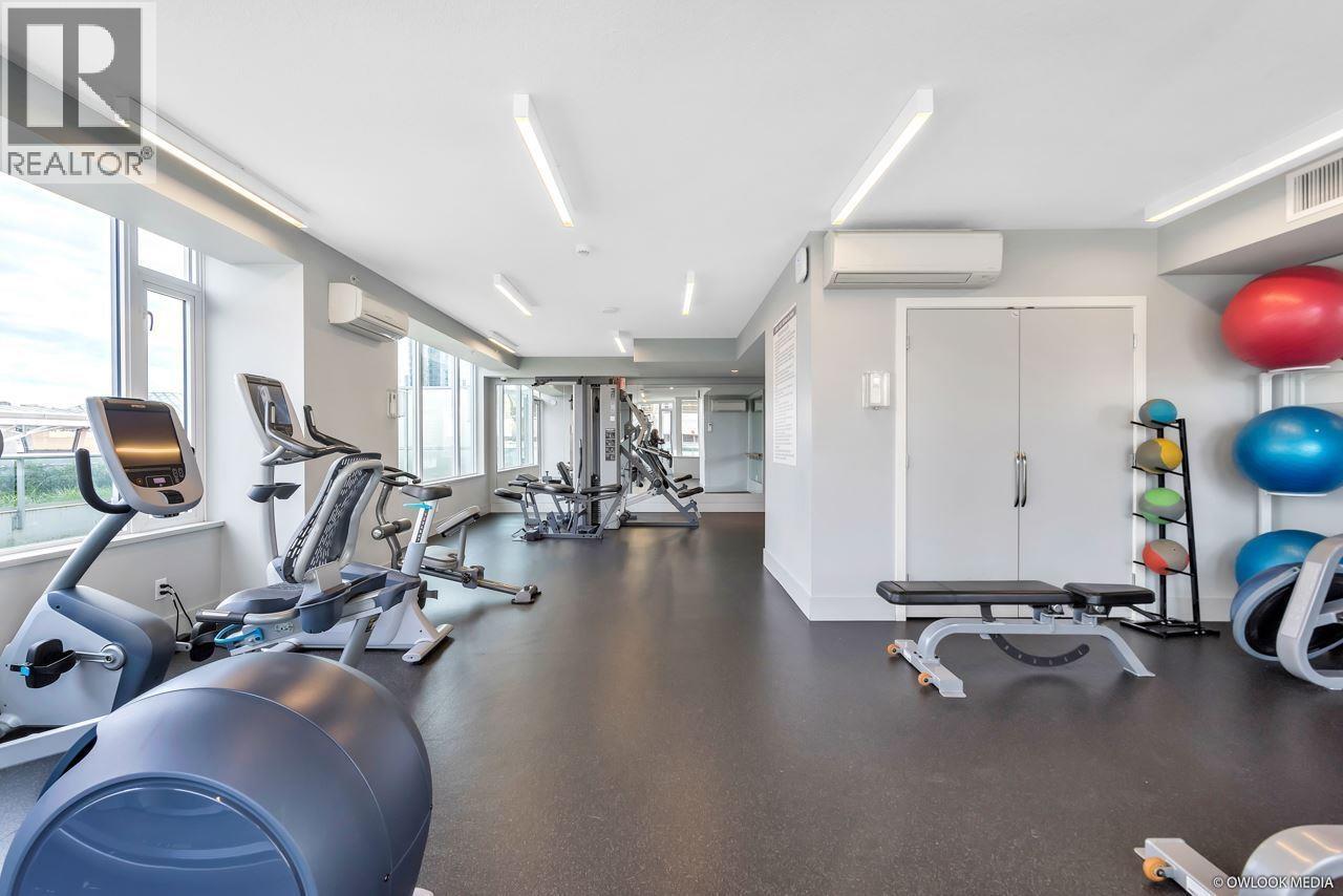 32xx 6333 SILVER AVENUE, Burnaby - Image 1
