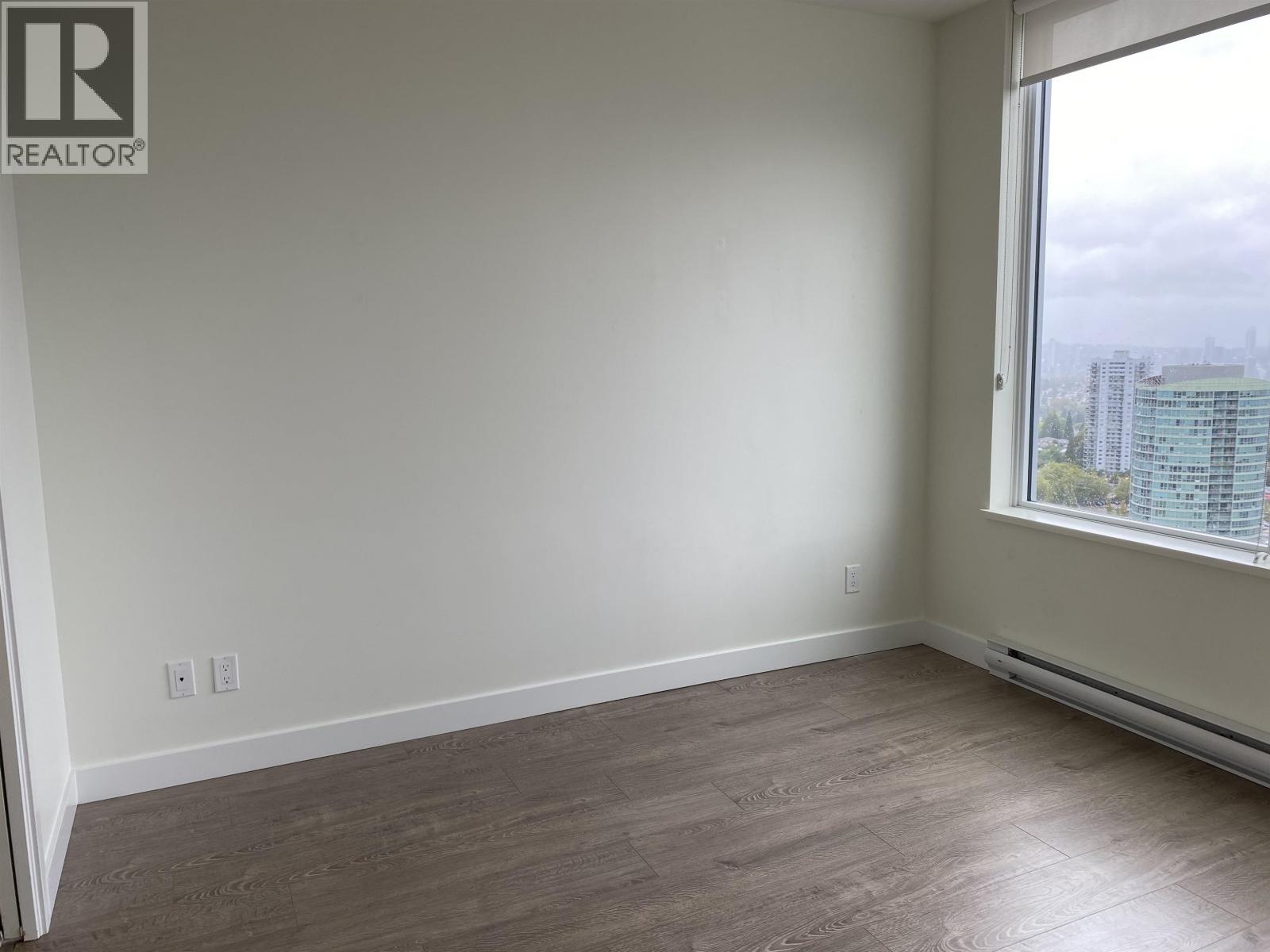 32xx 6333 SILVER AVENUE, Burnaby - Image 1