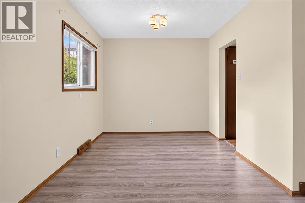 487 Northmount Drive NW, Calgary — photo 8