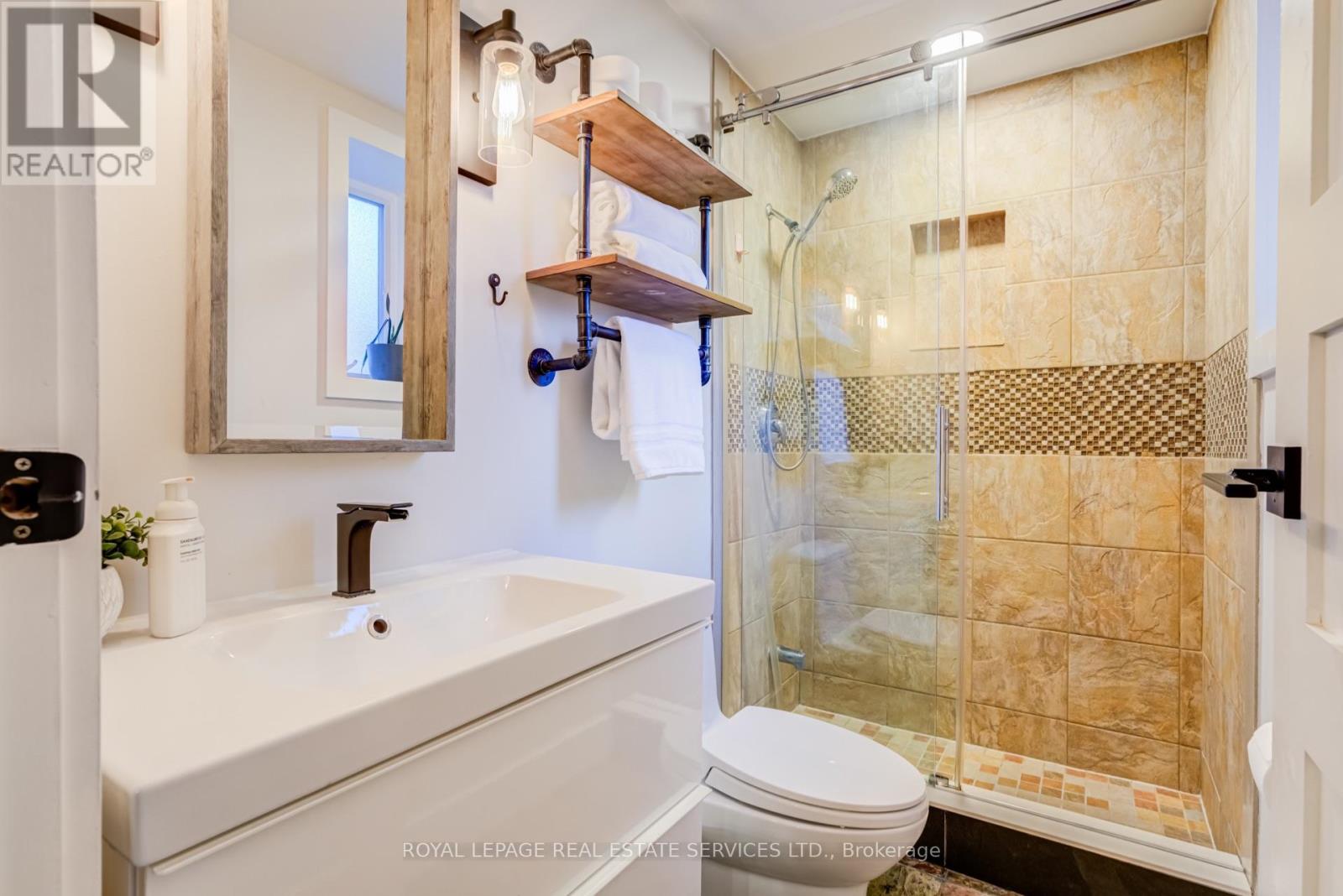 3052 Seneca Drive, Oakville, ON photo 18