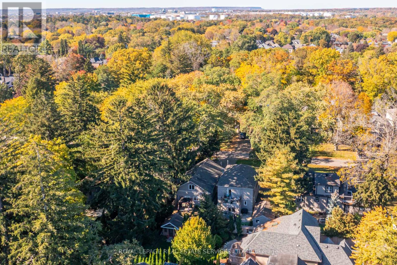 3052 Seneca Drive, Oakville, ON photo 45