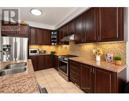 27 Sliprock Crescent, Brampton, ON L6Y0W8 Photo 11