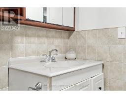 57 O'donnell Avenue, Toronto, ON M8Z3Y1 Photo 45