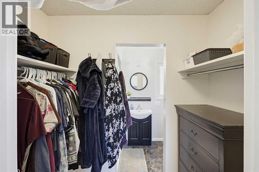 5103 60 Street Close, Lacombe — photo 27