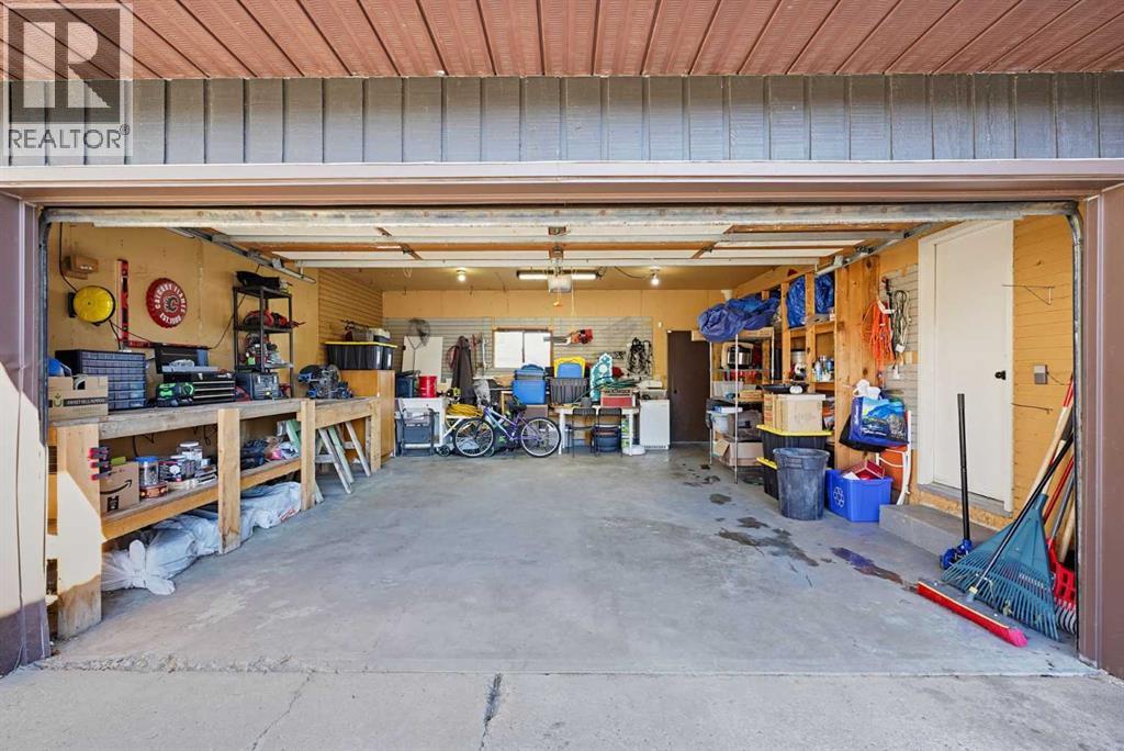 5103 60 Street Close, Lacombe — photo 36