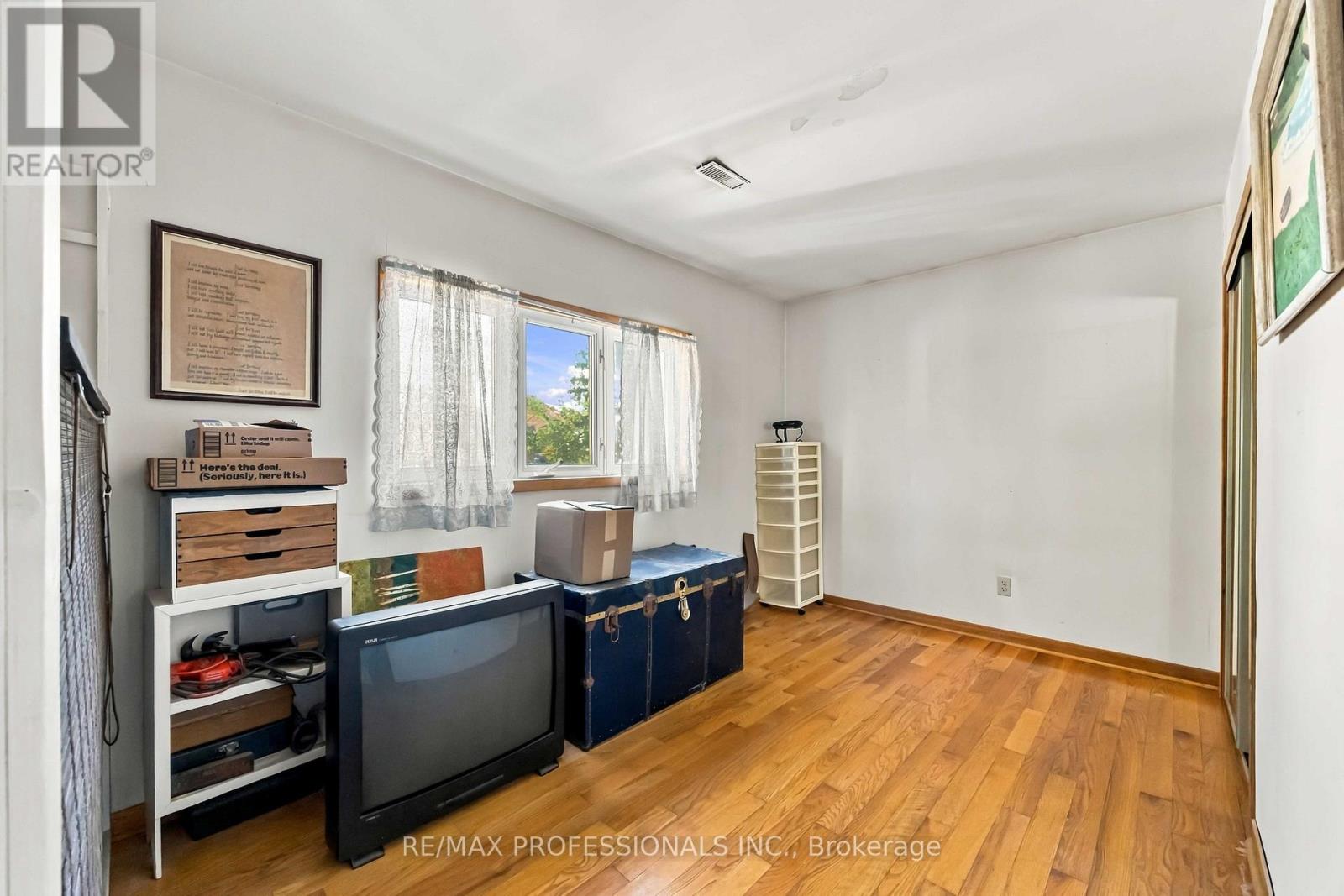 31 Fortieth Street, Toronto, ON photo 21