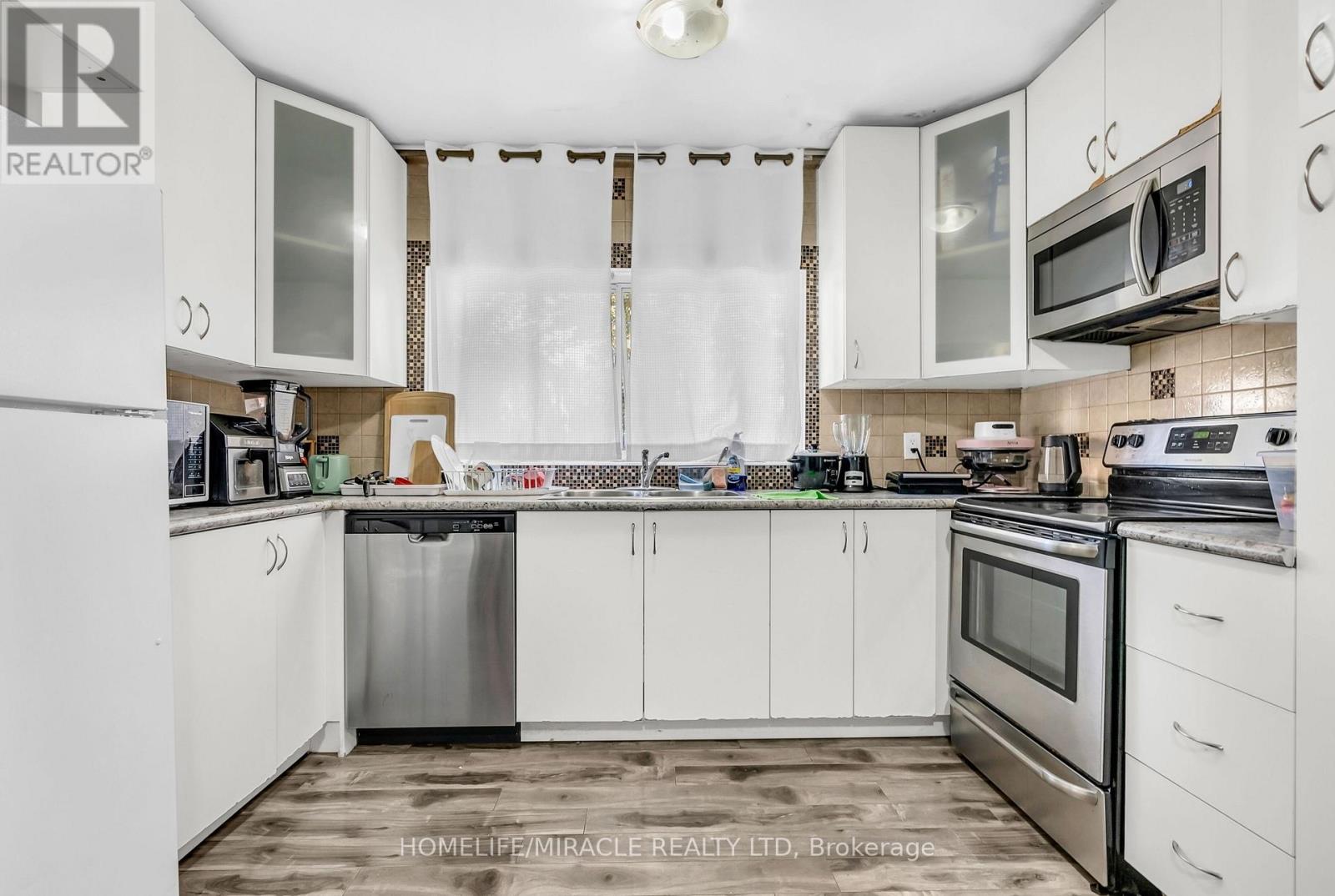 93- 2901 Jane Street, Toronto, ON photo 10