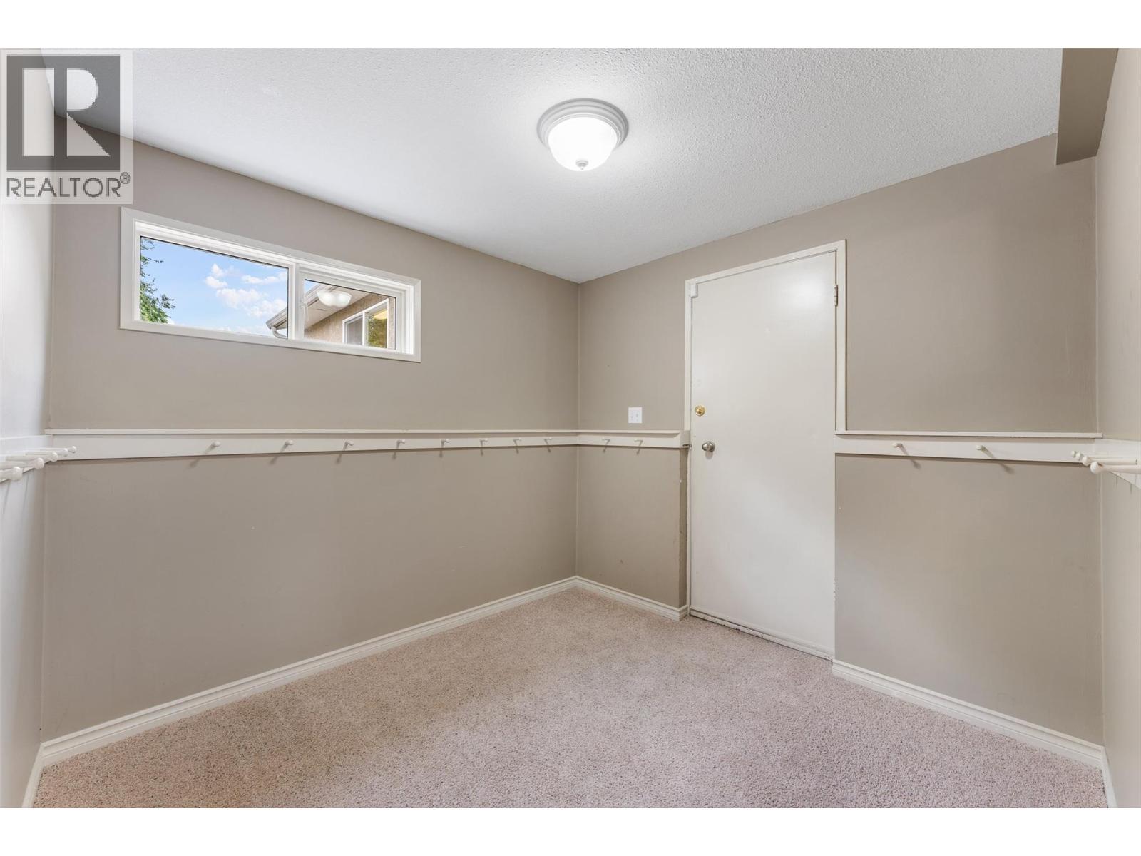 714 Turner Road, Kelowna - Image 1