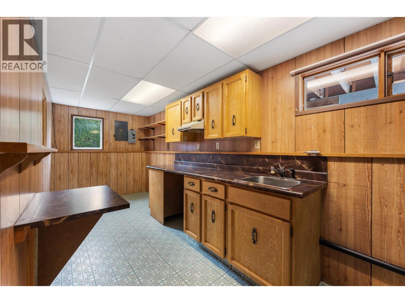 714 Turner Road, Kelowna - Image 1