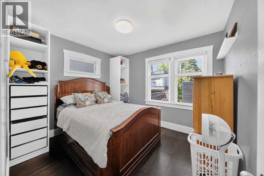 4327 W 12TH AVENUE, Vancouver - Image 1