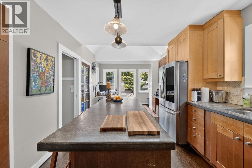 4327 W 12TH AVENUE, Vancouver - Image 1