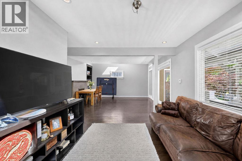 4327 W 12TH AVENUE, Vancouver - Image 1