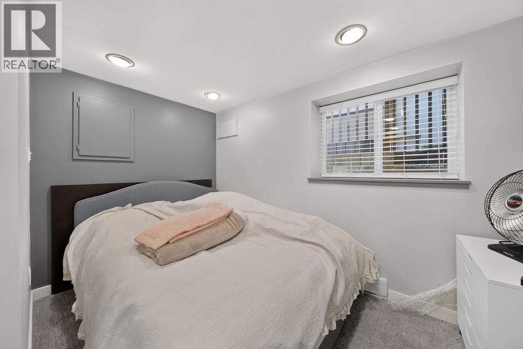 4327 W 12TH AVENUE, Vancouver - Image 1