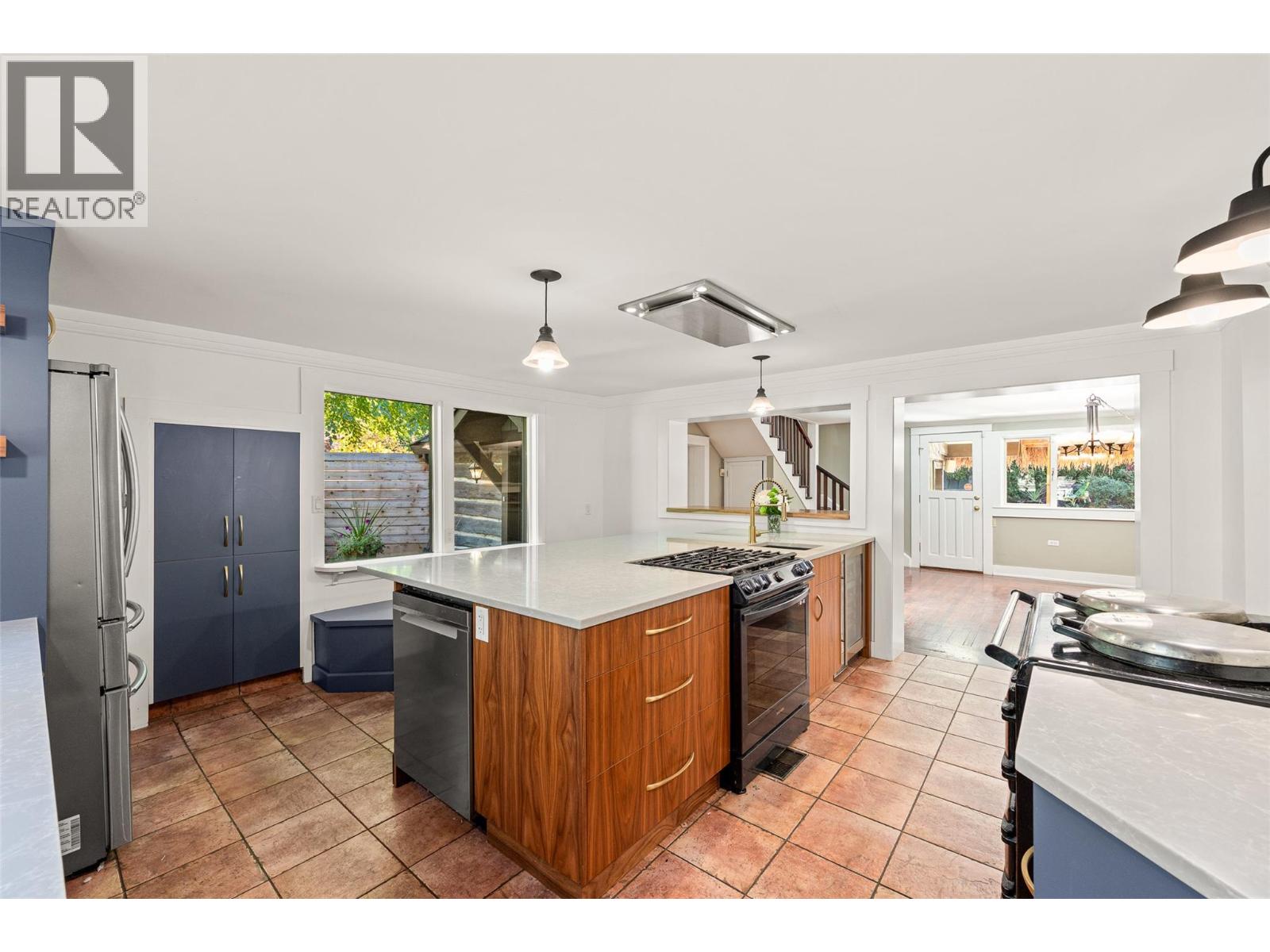 863 Coronado Crescent - 17