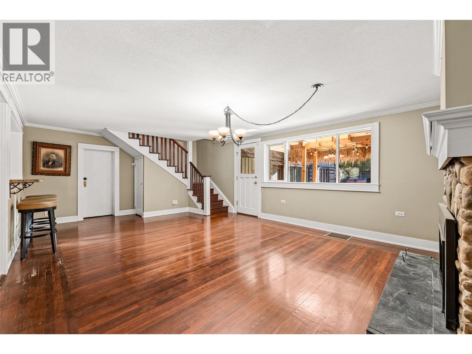 863 Coronado Crescent - 8