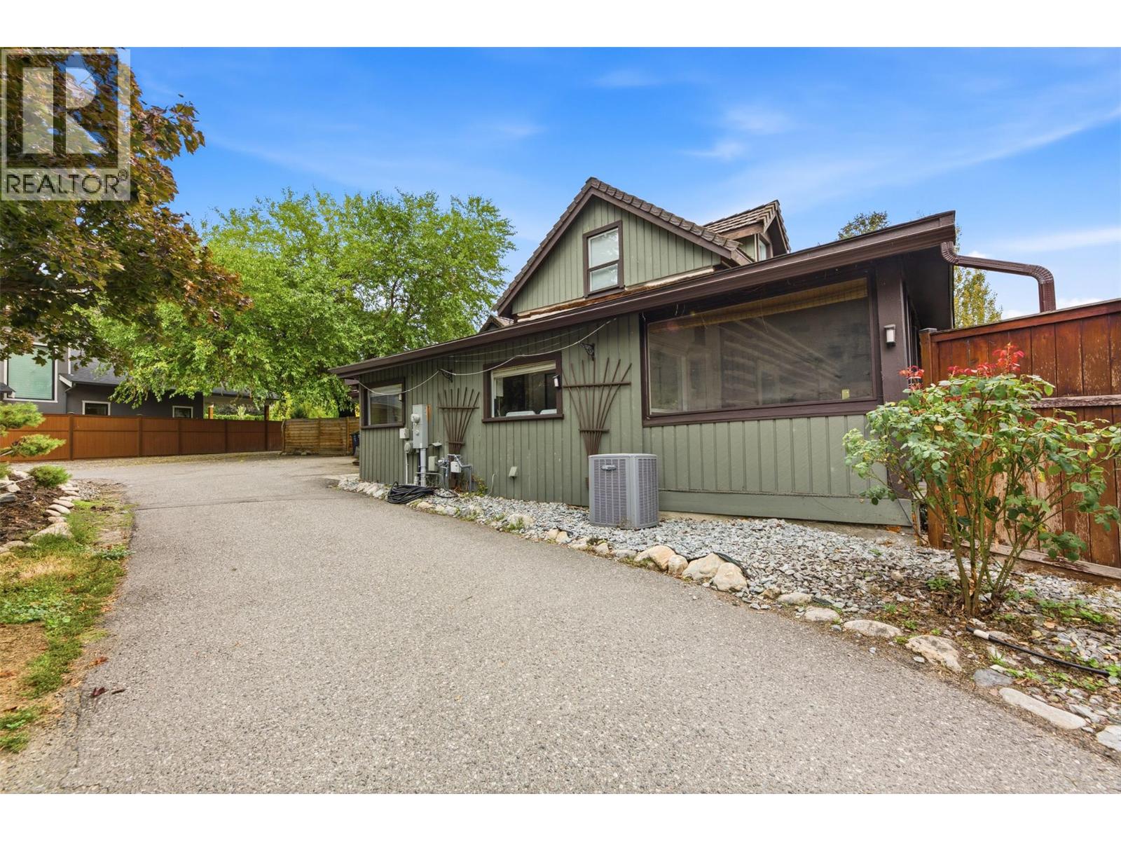 863 Coronado Crescent - 66