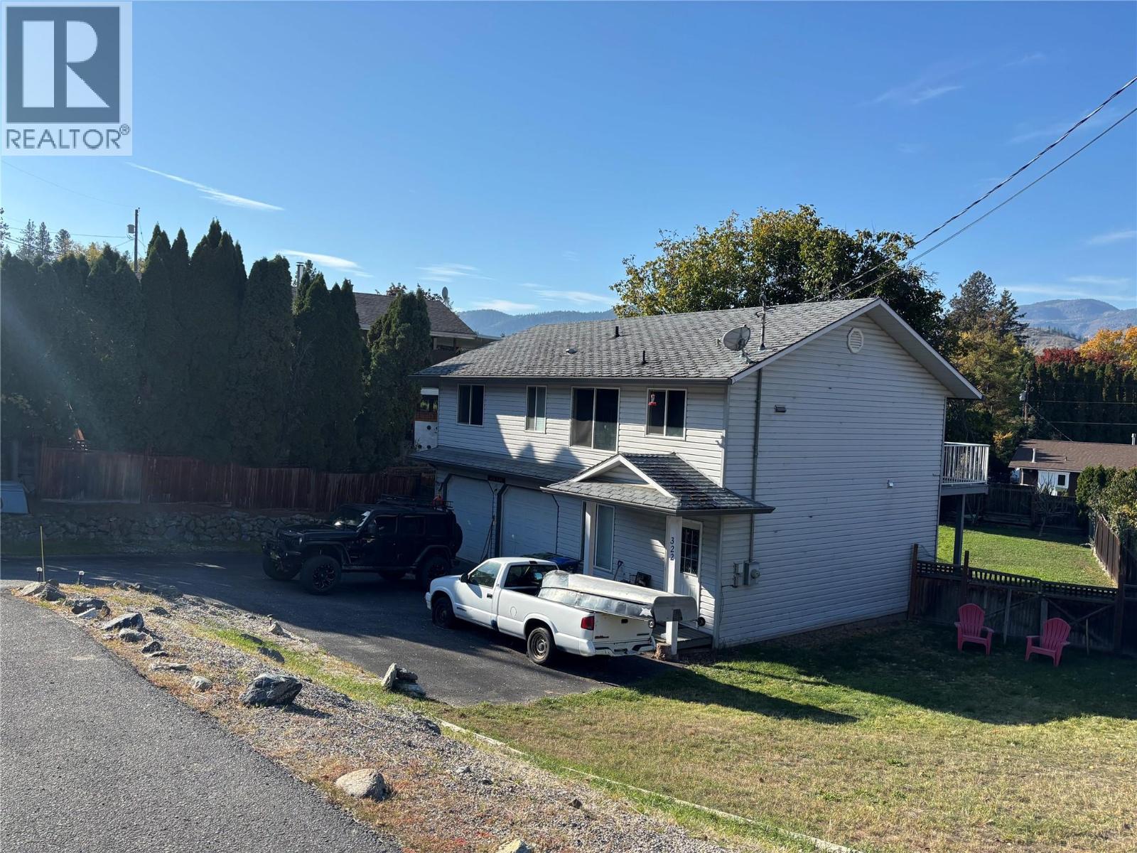 322 Carmel Crescent - 1
