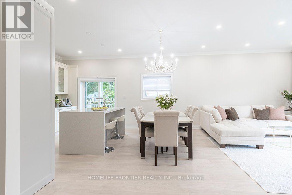 32 Davidson Road, Aurora, ON photo 19