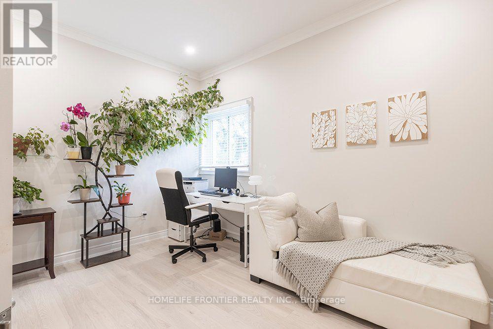 32 Davidson Road, Aurora, ON photo 24