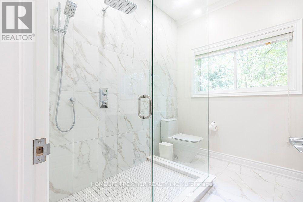 32 Davidson Road, Aurora, ON photo 30