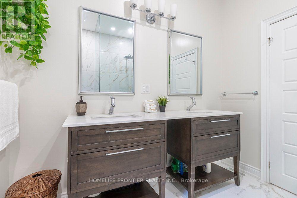 32 Davidson Road, Aurora, ON photo 31