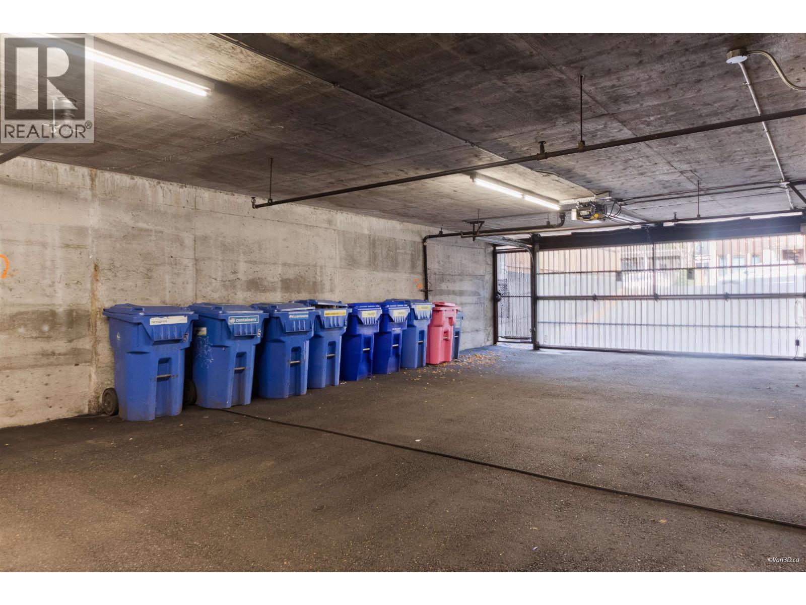 207 550 E 7TH AVENUE, Vancouver - Image 1