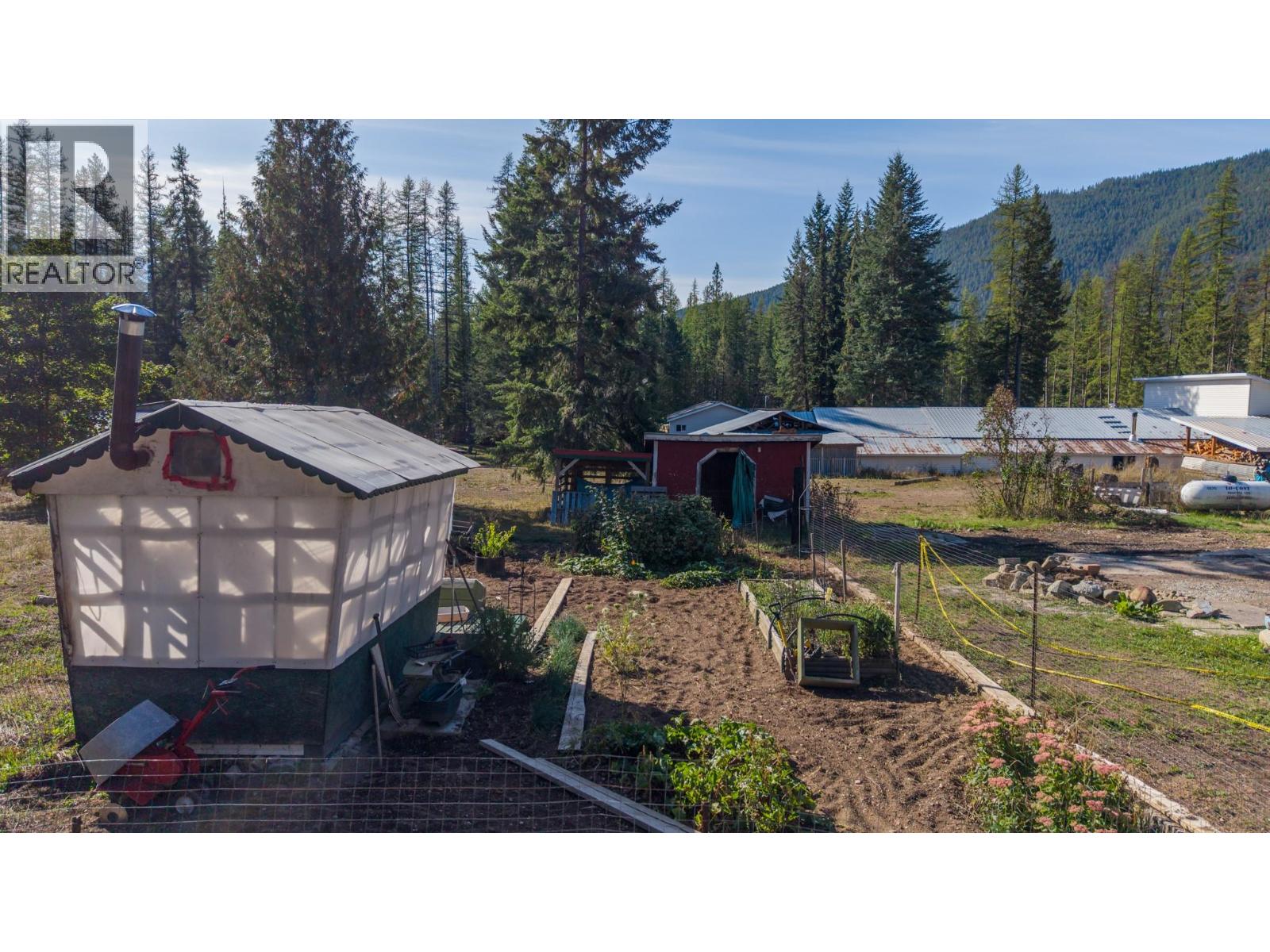 1368 Wenger Road, Arrow Creek - Image 1
