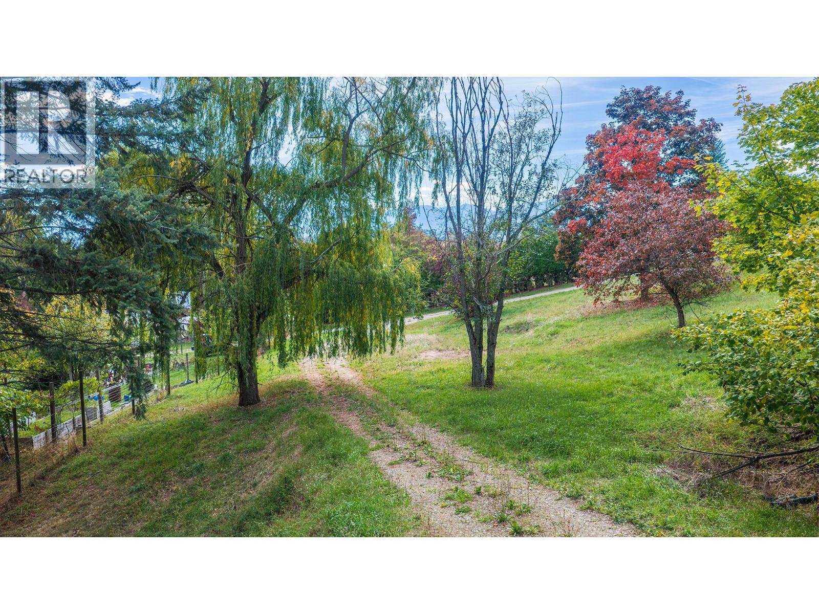 3930 3 Highway, Erickson - Image 1
