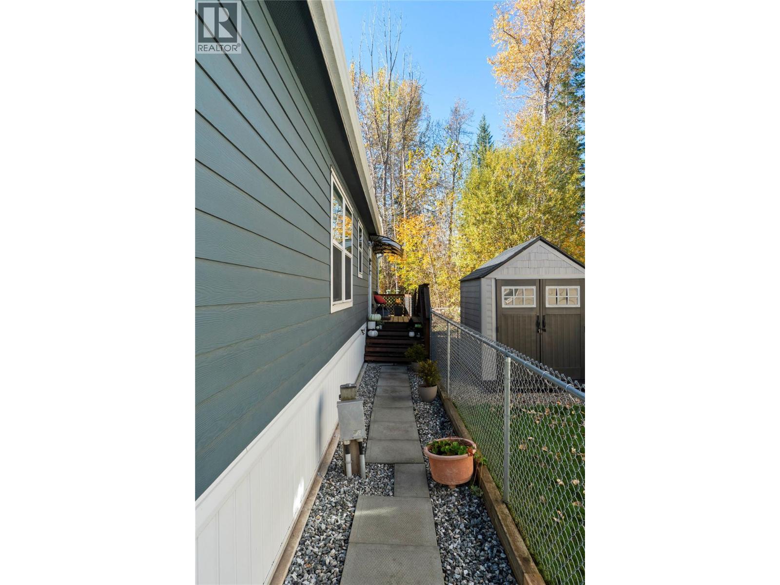 #16 4811 10A Avenue NE - 50
