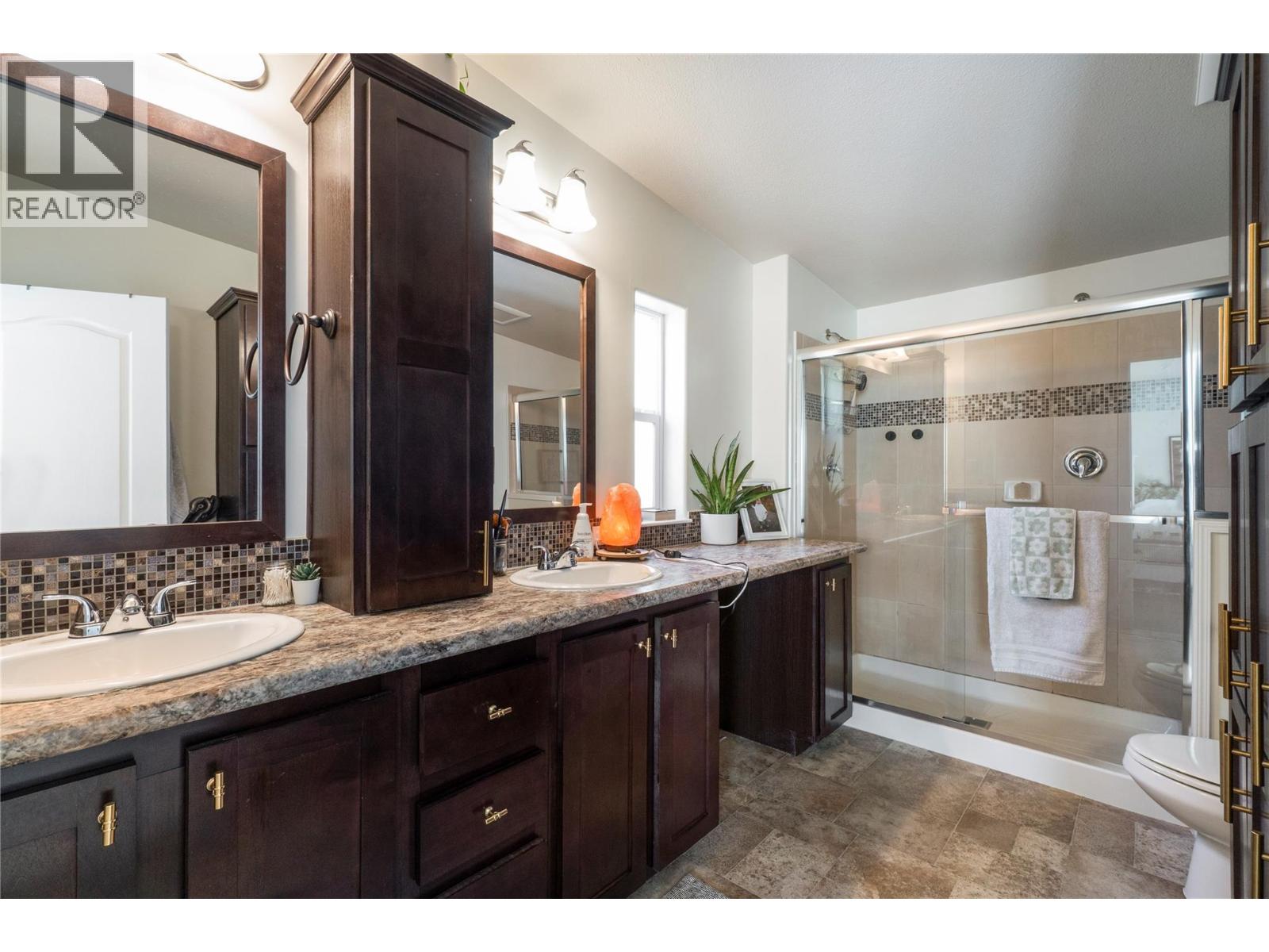 #16 4811 10A Avenue NE - 29