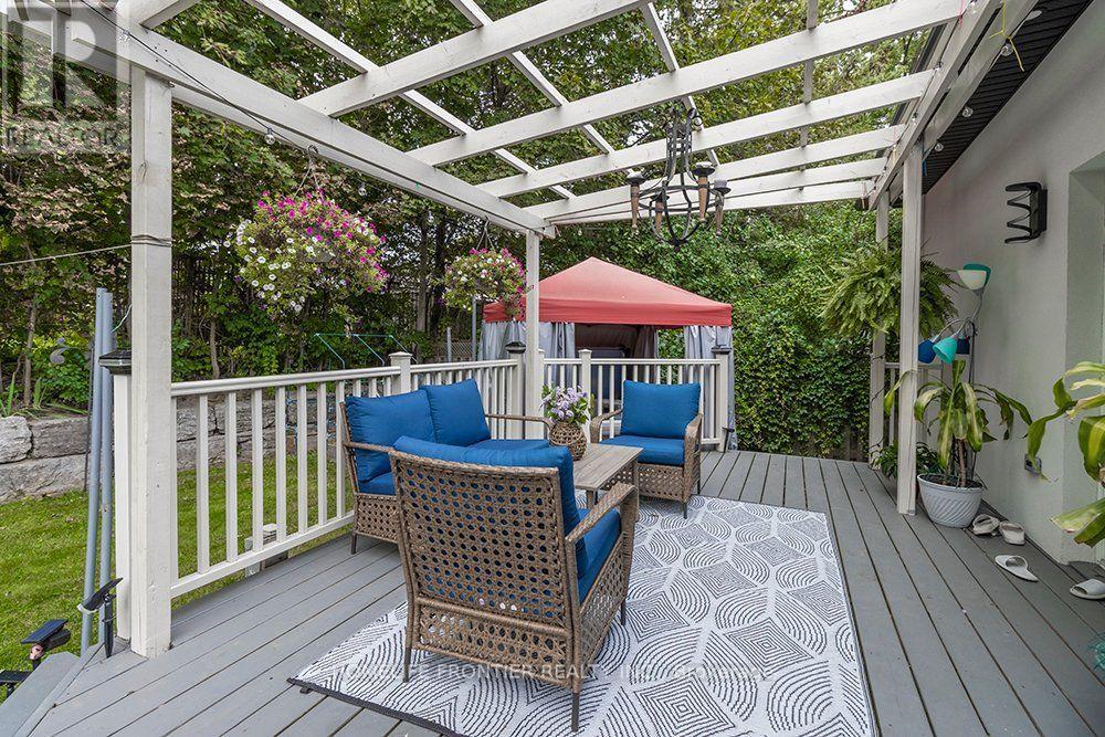 32 Davidson Road, Aurora, ON photo 44