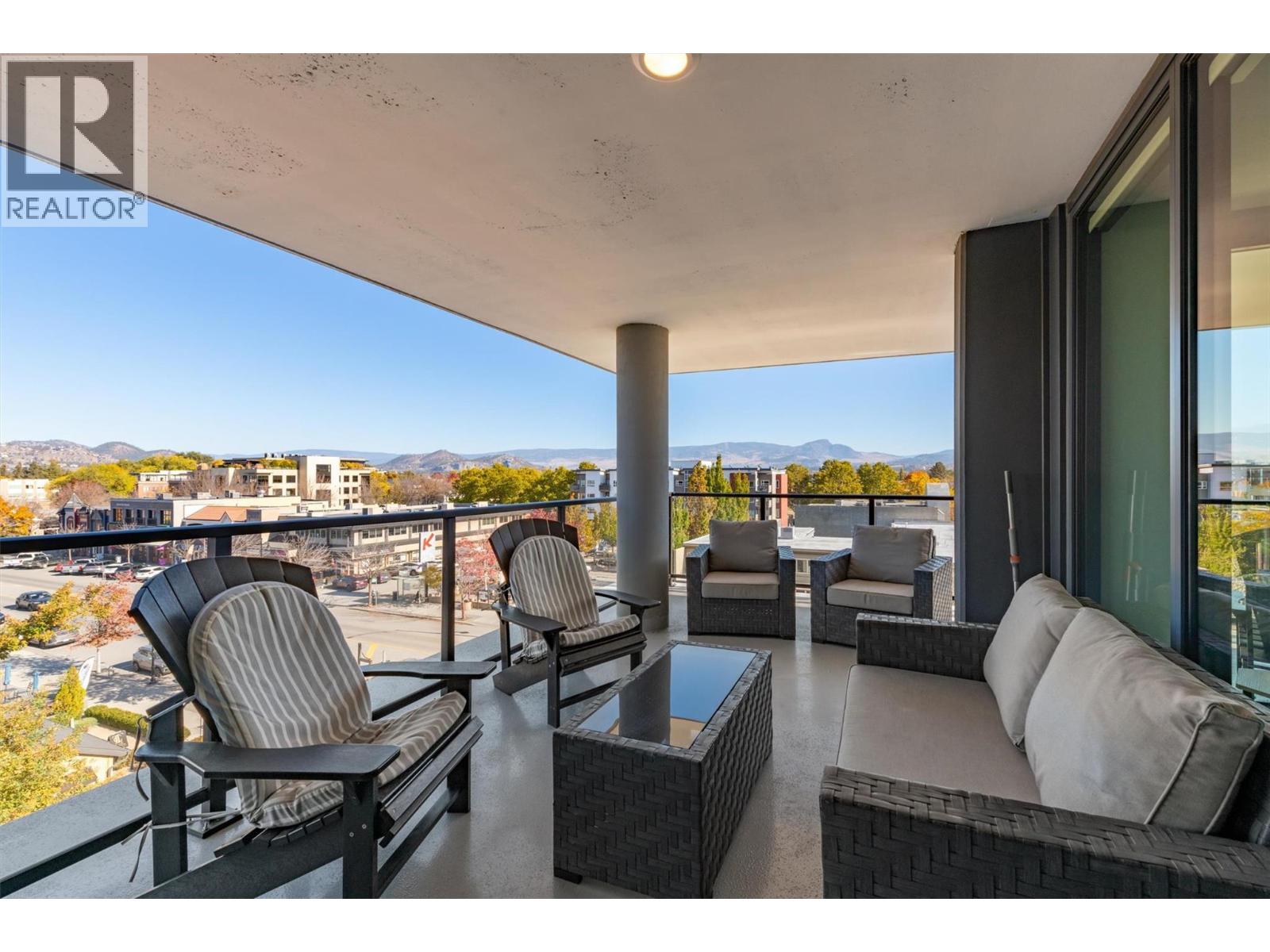 #401 485 Groves Avenue - 10