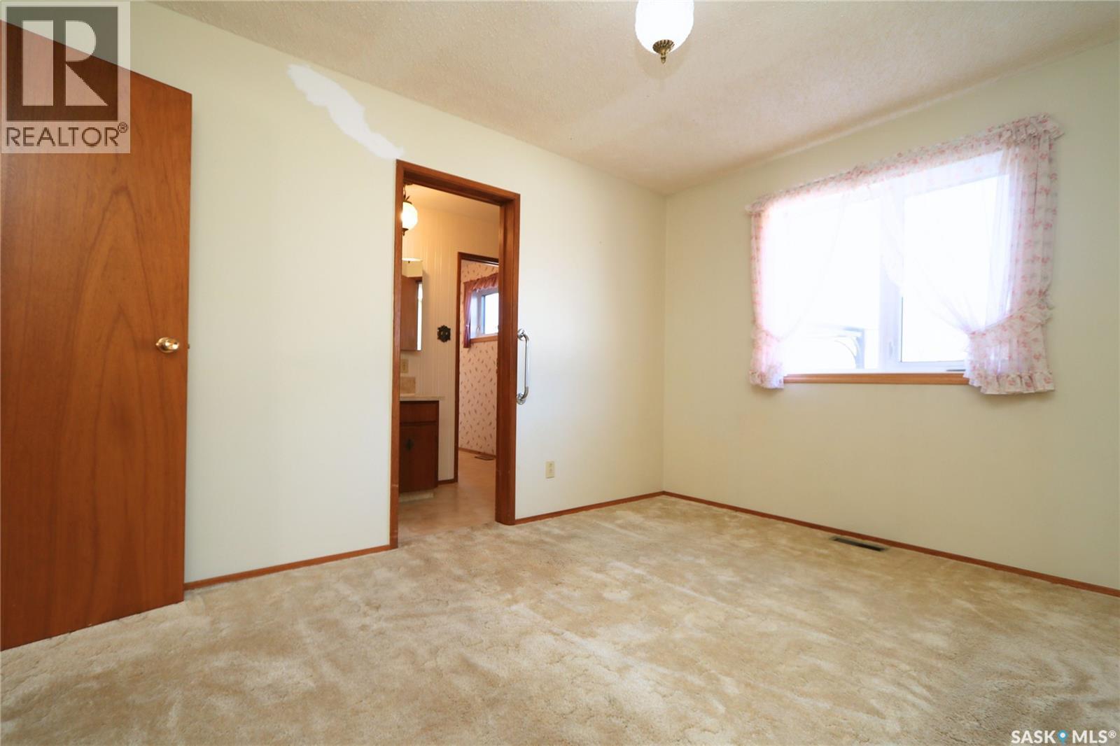 Yorkton 180 McBurney DRIVE, Yorkton — photo 12