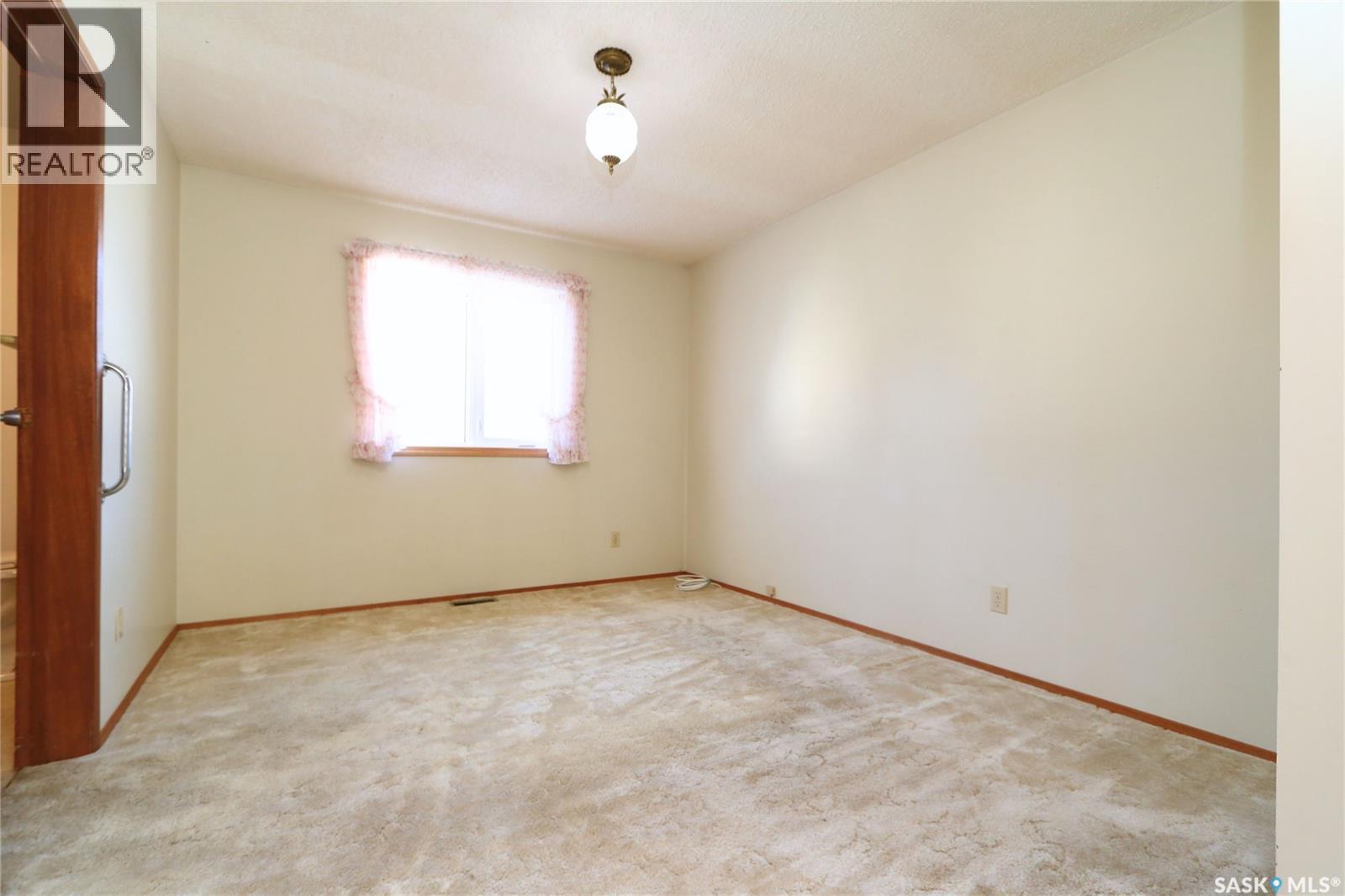 Yorkton 180 McBurney DRIVE, Yorkton — photo 14