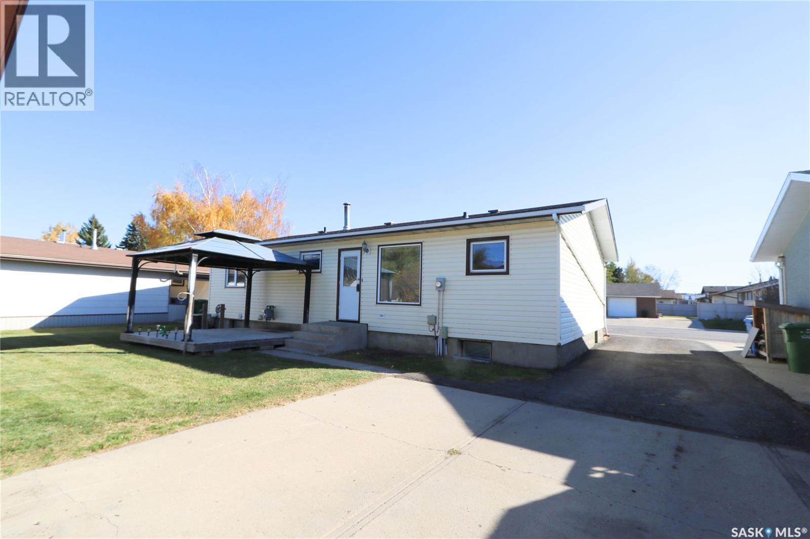 Yorkton 180 McBurney DRIVE, Yorkton — photo 2