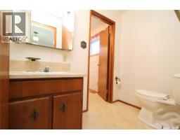180 Mcburney Drive, Yorkton, SK S3N3M4 Photo 20