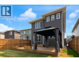 541 Baywater Manor Sw, Airdrie, AB T4B0A7 Photo 33