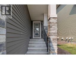 541 Baywater Manor Sw, Airdrie, AB T4B0A7 Photo 37