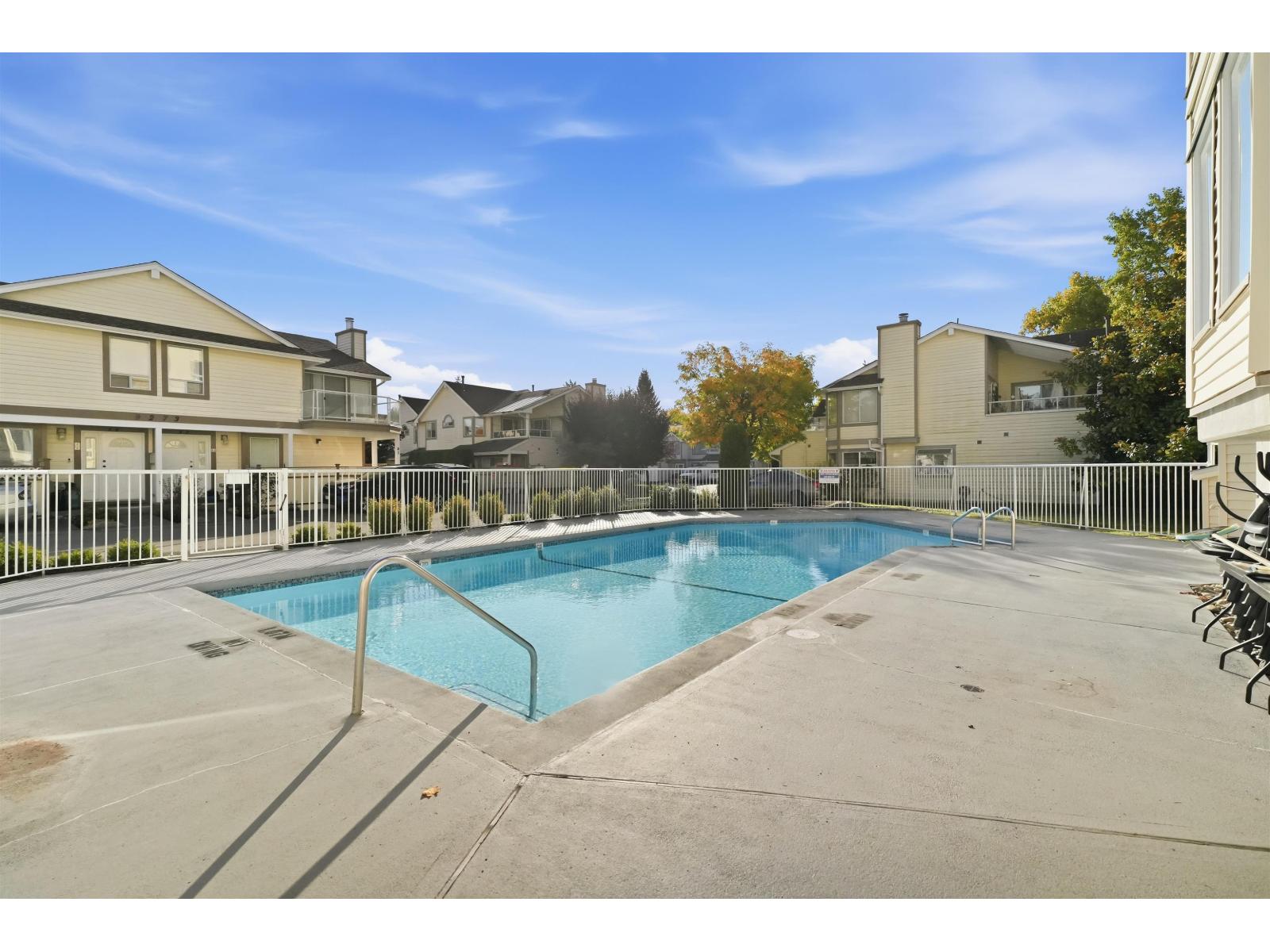 55 9281 122 STREET, Surrey - Image 1