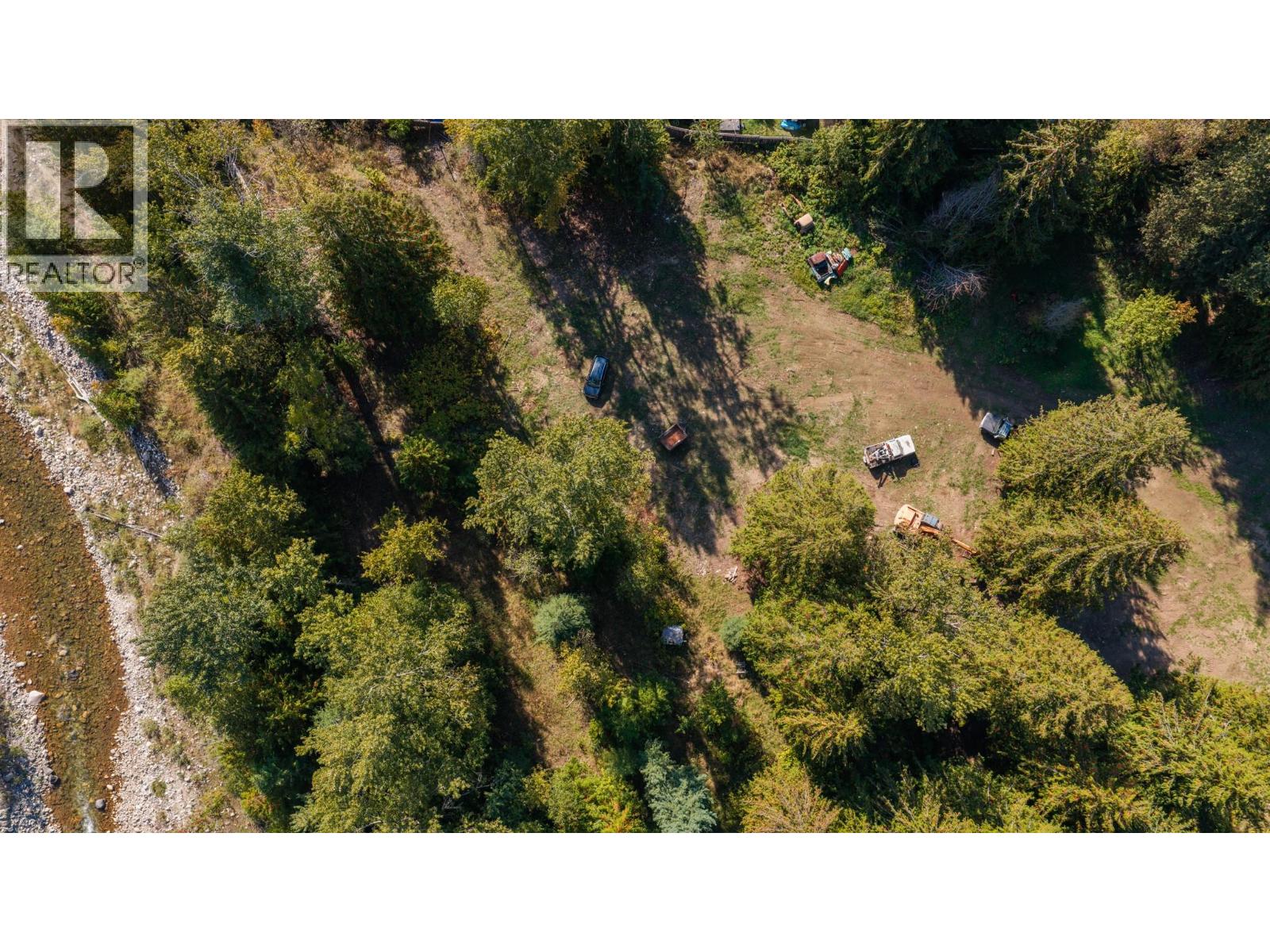 16078 Highway 3A, Crawford Bay - Image 1