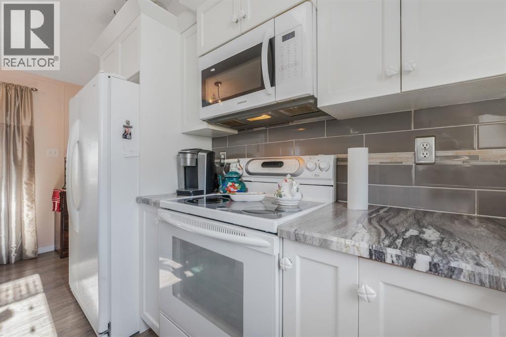 26 Doubletree Way photo 32