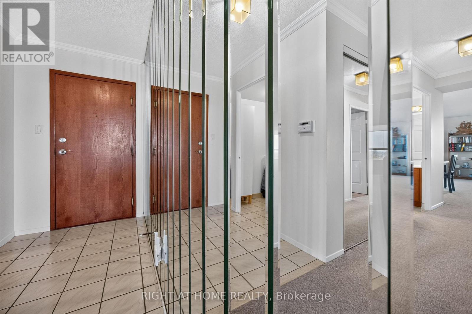 611- 268 Ridley Boulevard, Toronto, ON photo 12