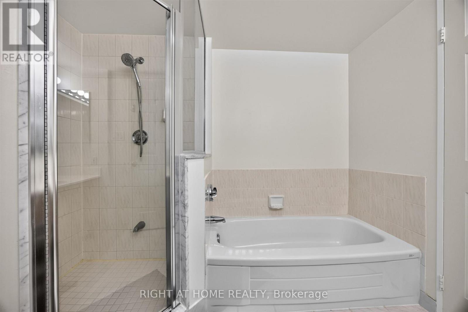 611- 268 Ridley Boulevard, Toronto, ON photo 29