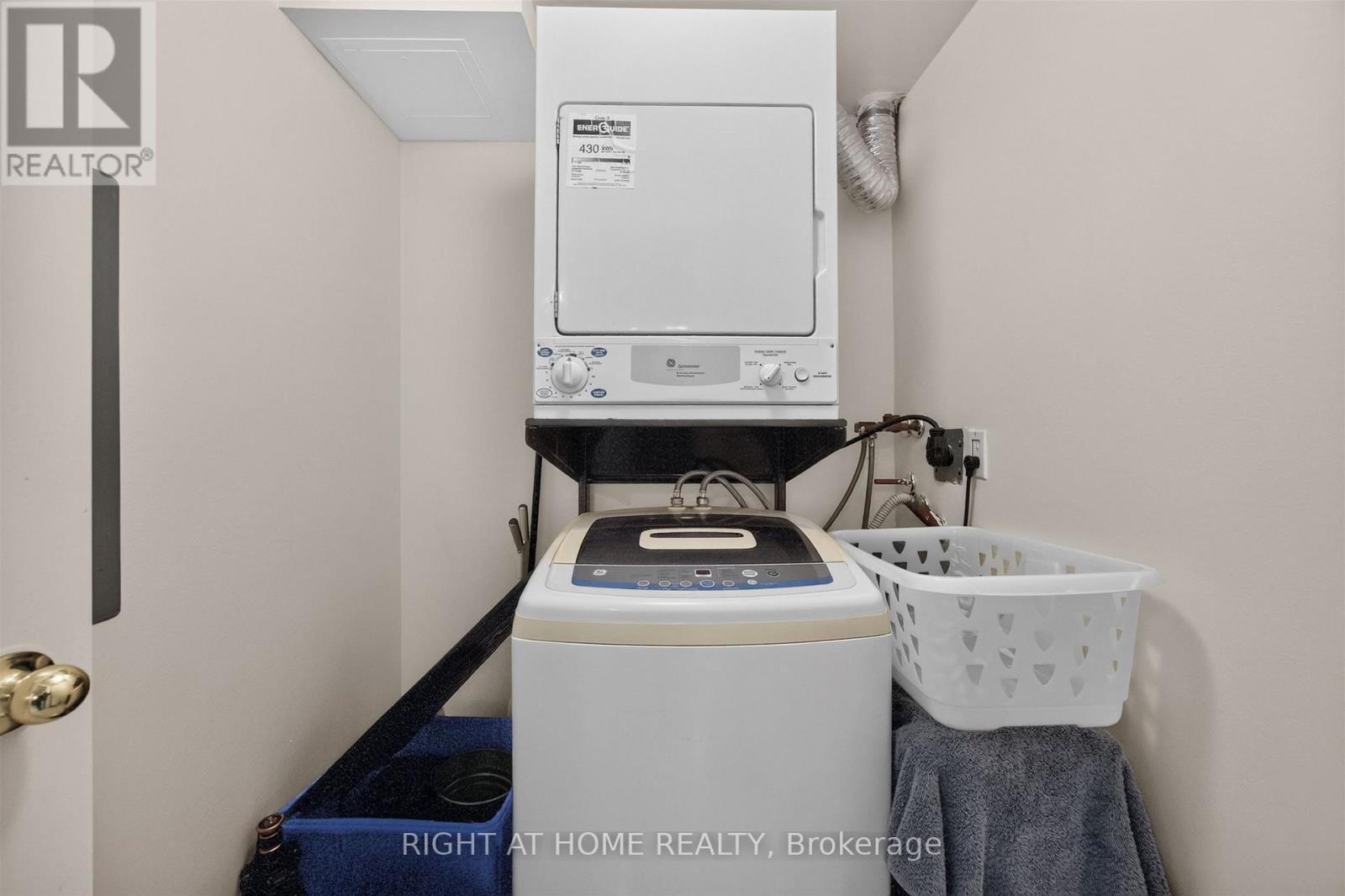 611- 268 Ridley Boulevard, Toronto, ON photo 33
