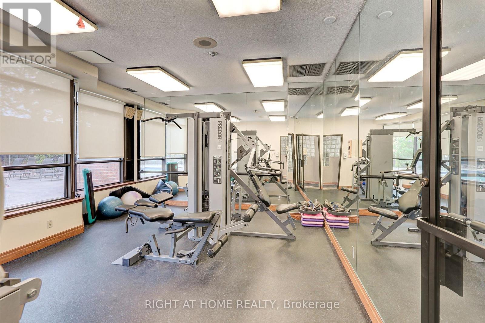 611- 268 Ridley Boulevard, Toronto, ON photo 37