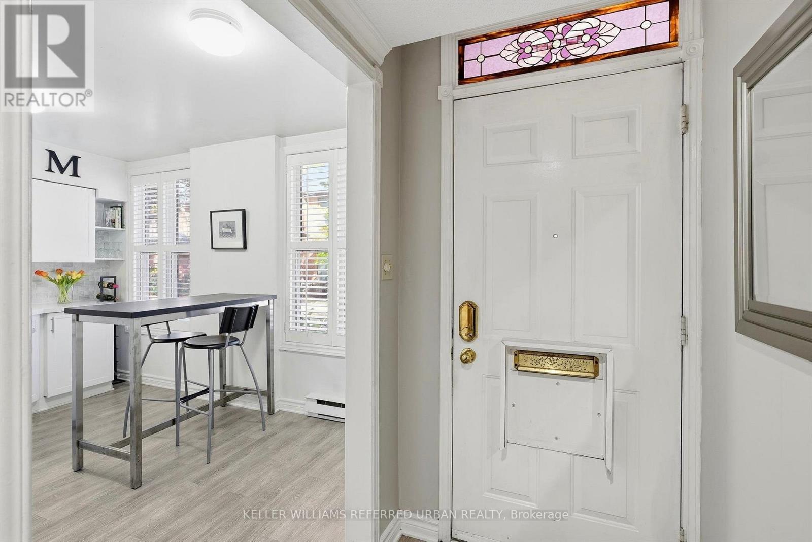 58 St Nicholas Street, Toronto, ON photo 25