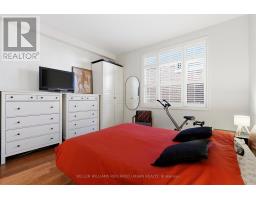 58 St Nicholas Street, Toronto, ON M4Y1W7 Photo 14