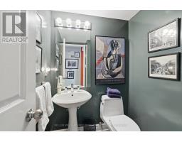 58 St Nicholas Street, Toronto, ON M4Y1W7 Photo 18